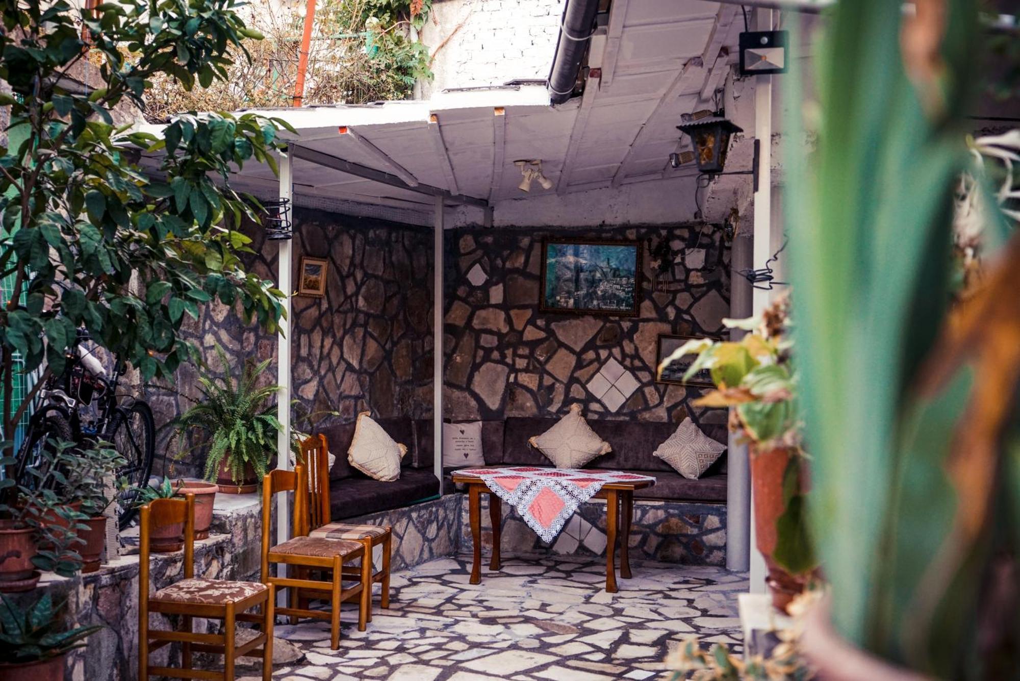Guesthouse Arber Gjirokastër Eksteriør bilde